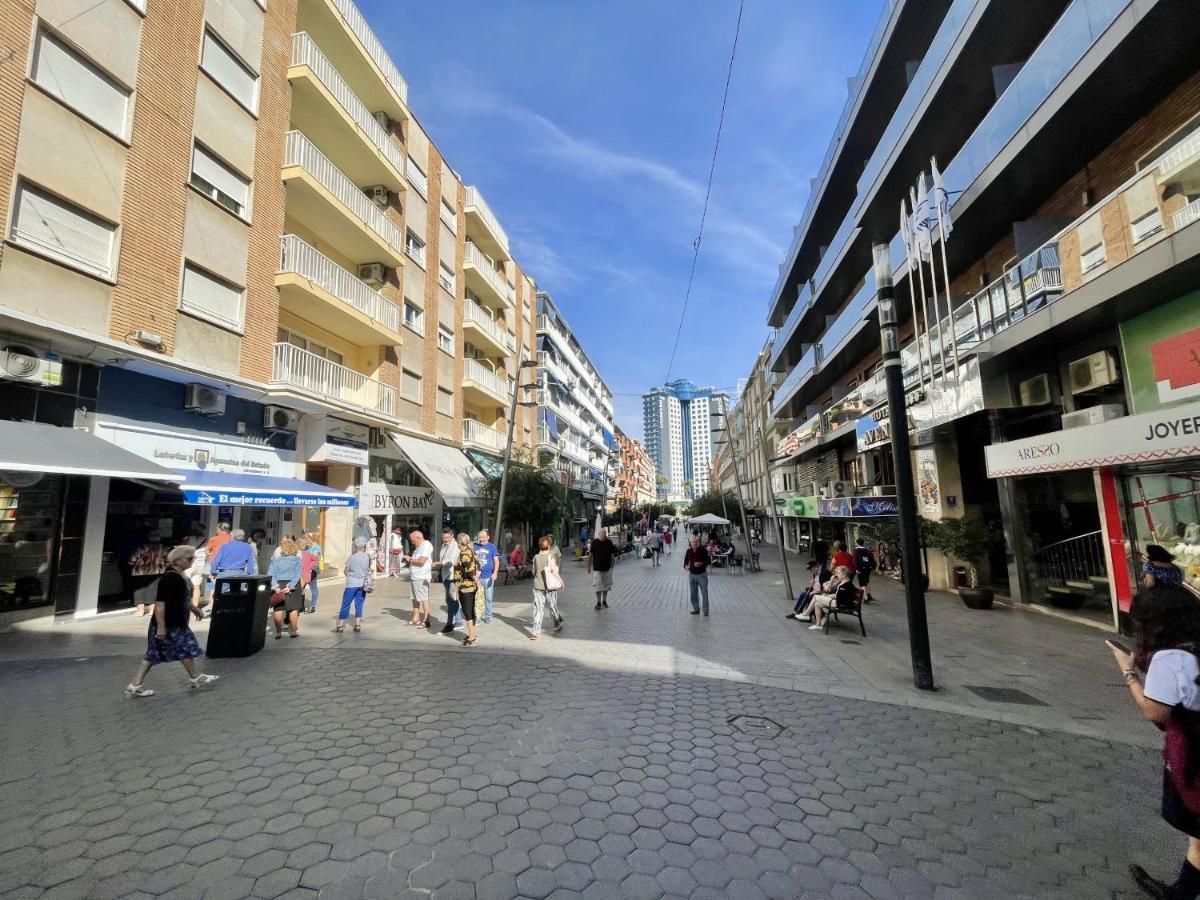 Luxury Center Apartment Benidorm Bagian luar foto