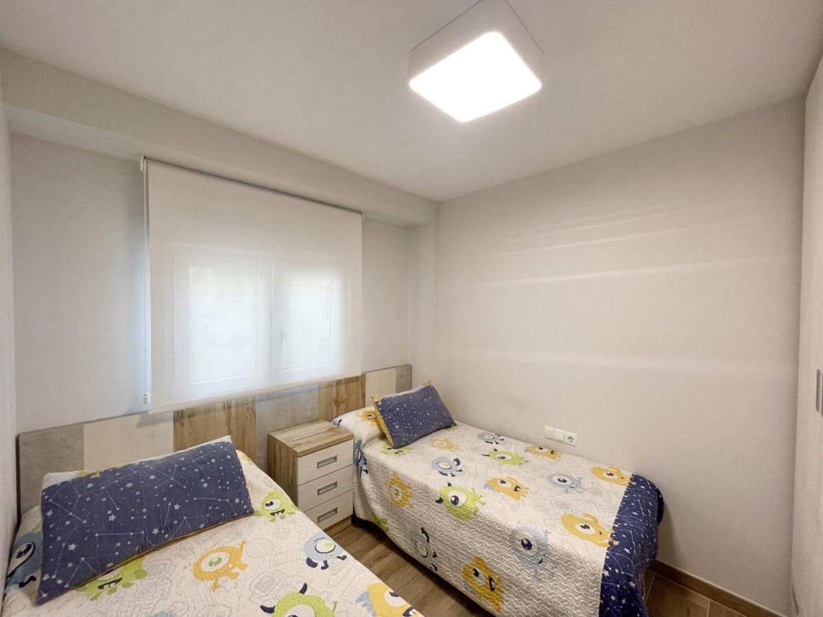 Luxury Center Apartment Benidorm Bagian luar foto
